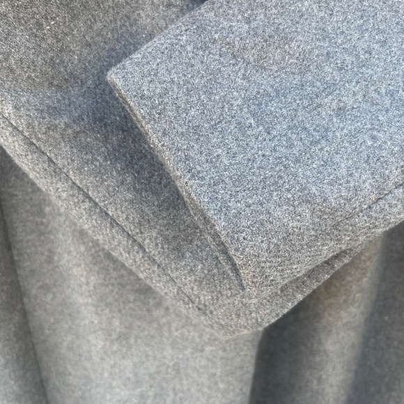 Tory Burch Runway Preppy Wool Gold Clasp Logo Gray Coat - Picture 12 of 15